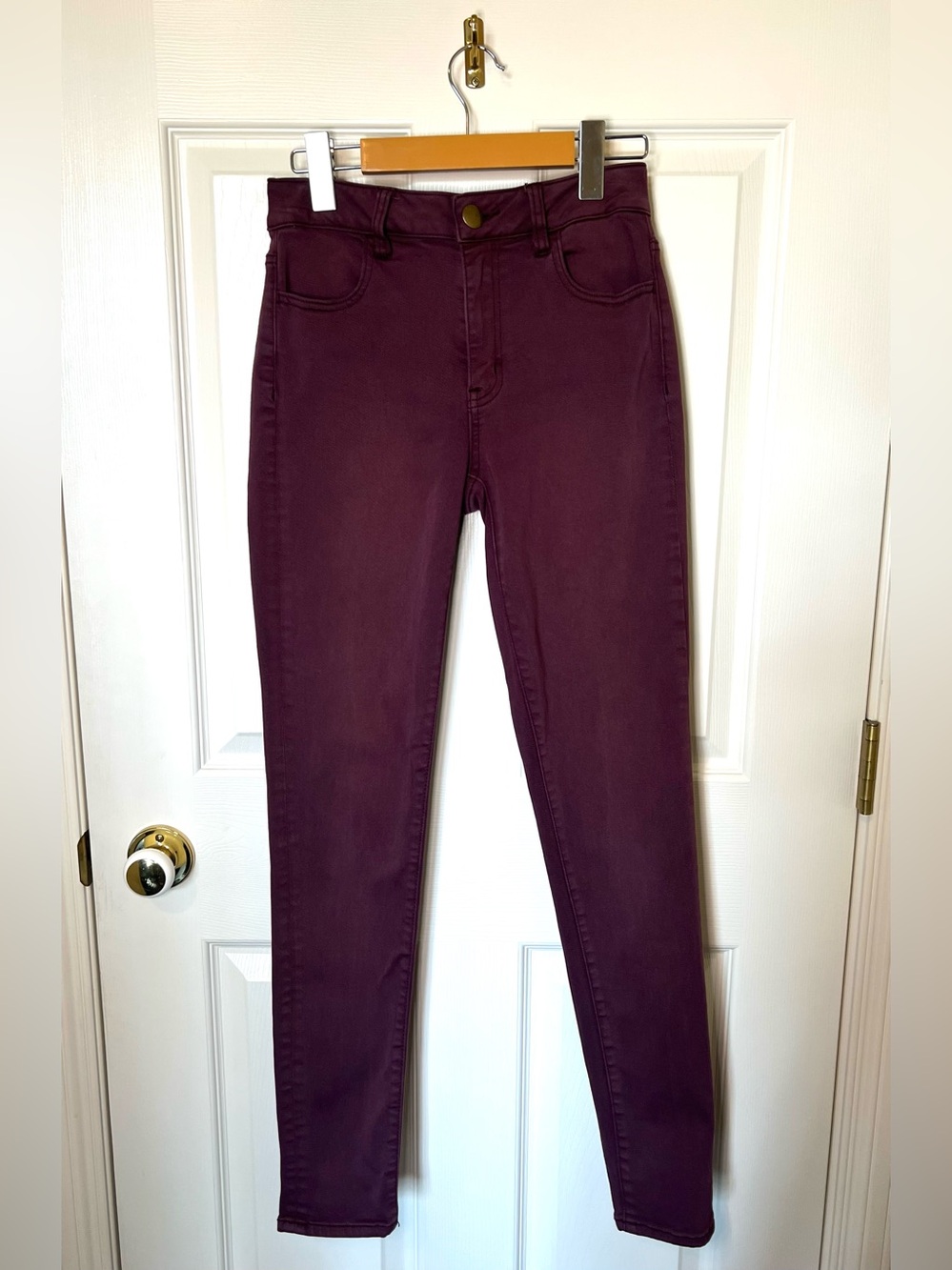 American Eagle Outfitters Skinny Jeans Jeggings - Plum/Burgundy